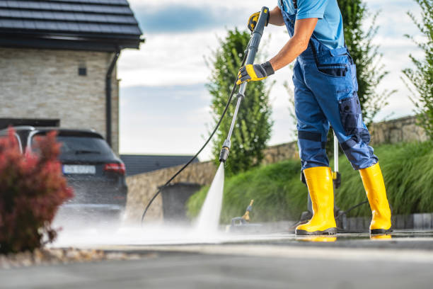 Best Pool Deck Cleaning  in Lawnside, NJ